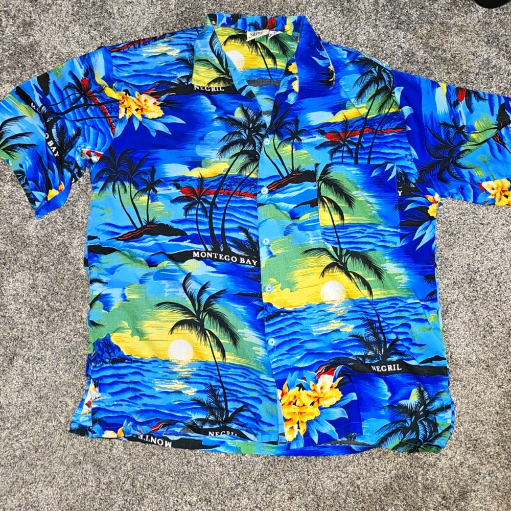 Light weight Hawaiian Shirt